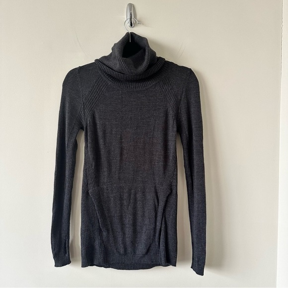 Lululemon Sweat And Savasana Sweater
Heathered Inkwell (Size:2) - Picture 2 of 12